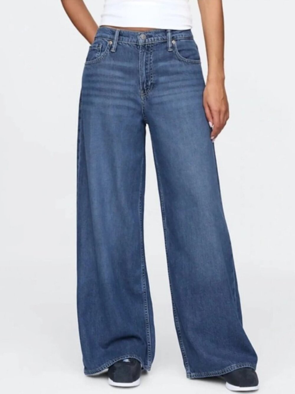 GAP Sz 26 Mid Rise Baggy Jeans Wide Leg Medium Wash NWT